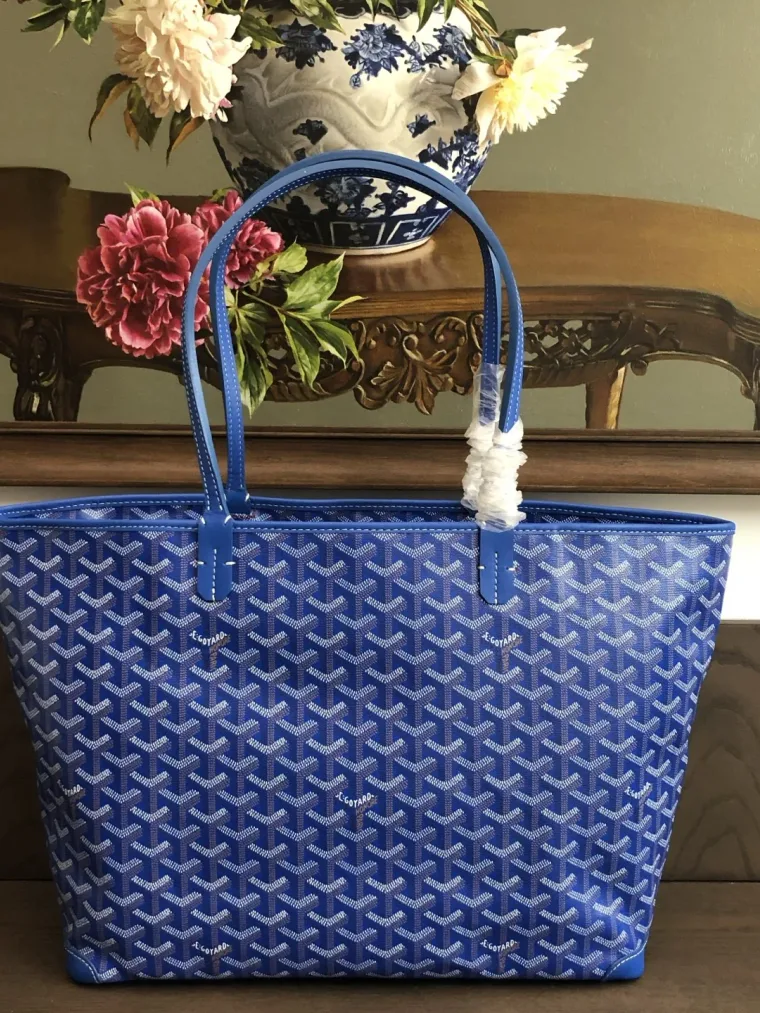 Goyard Artois