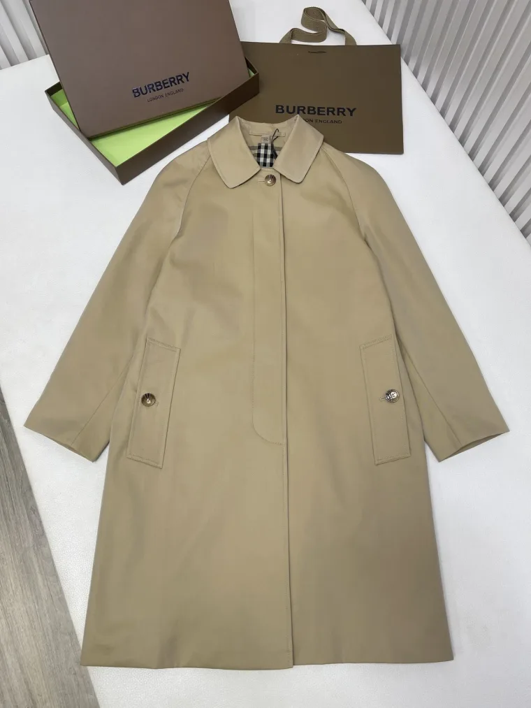 Burberry Пальто