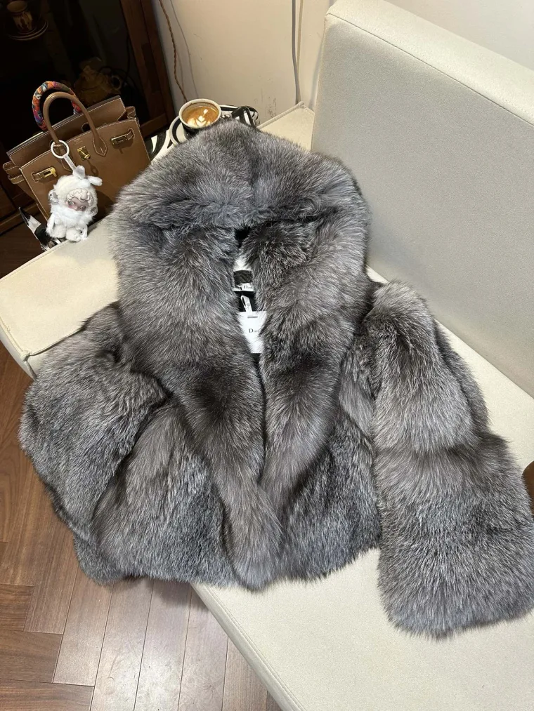 Dior Шуба