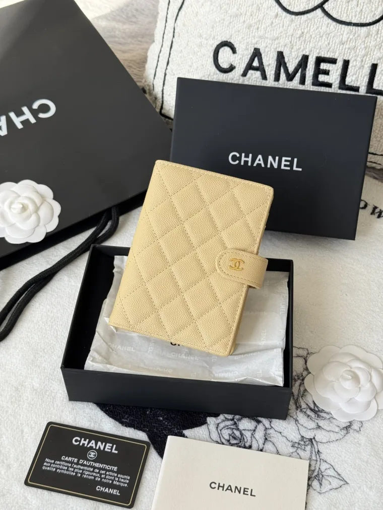 Chanel Обложка для паспорта