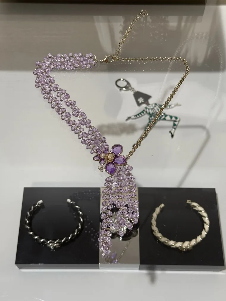 Chanel Колье