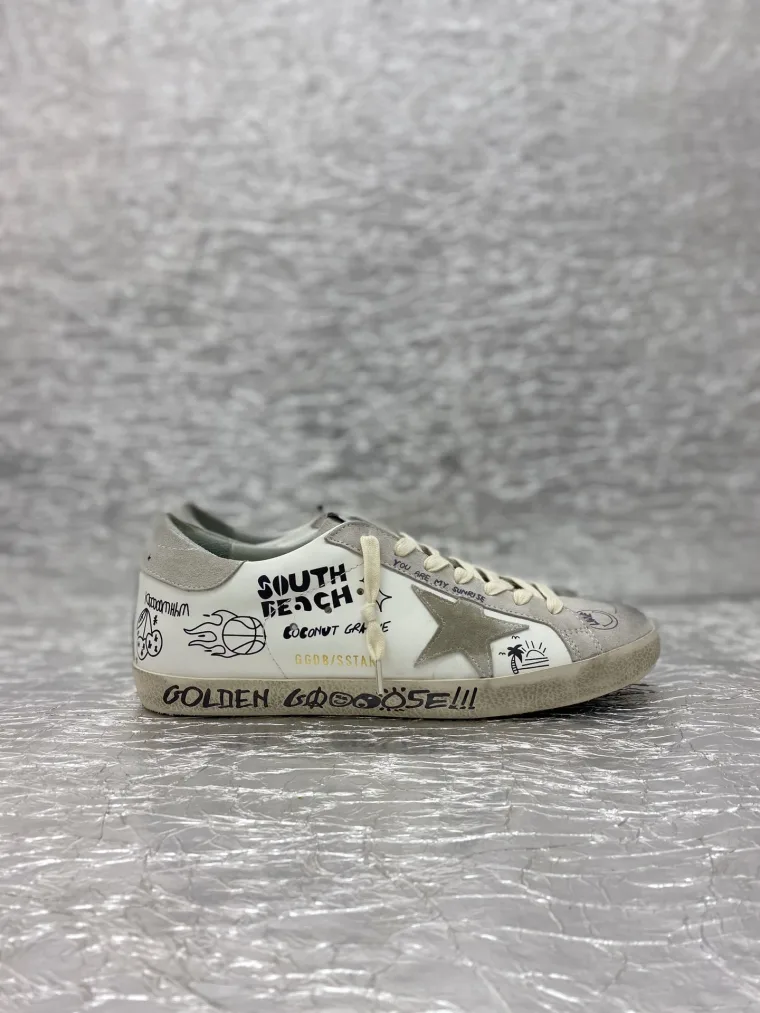 Golden Goose Top Version Dirty Shoes