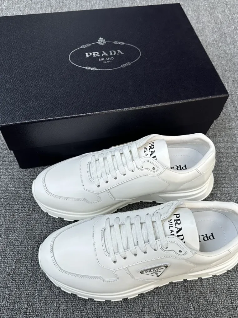 Prada Prax 01 Кроссовки
