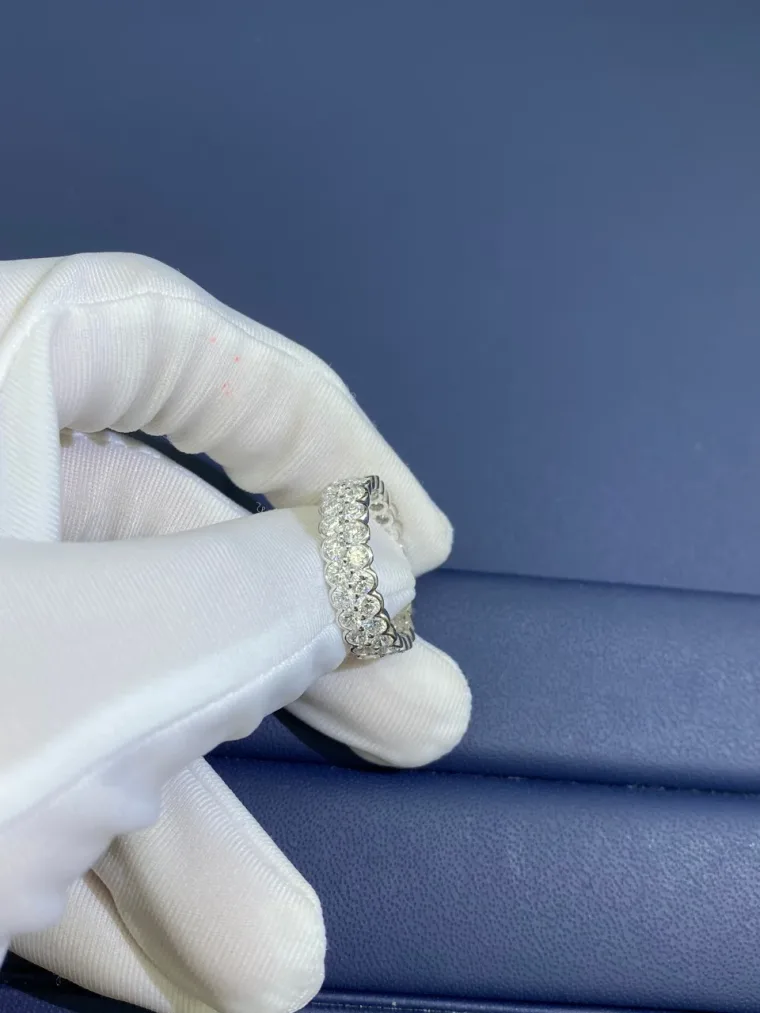 Cartier Кольцо с двойным рядом бриллиантов