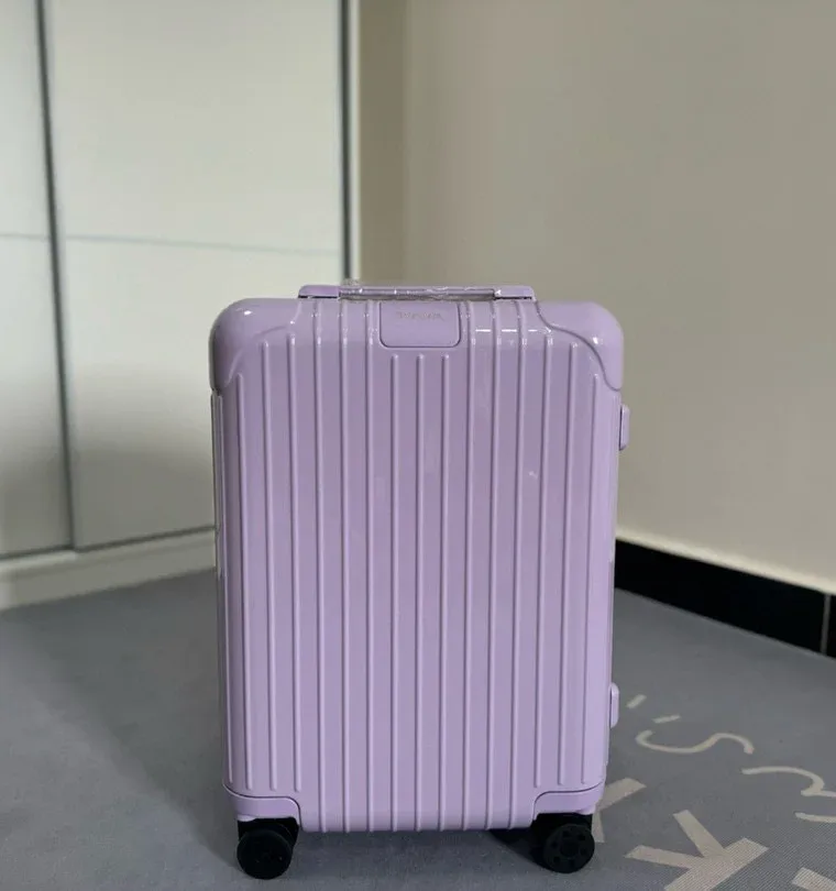 Rimowa Essential Trunk