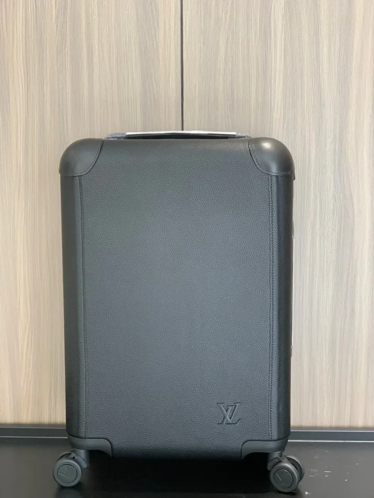 Louis Vuitton Чемодан для ручной клади