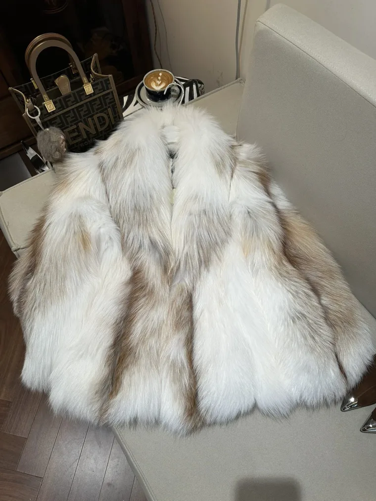 Fendi Шуба