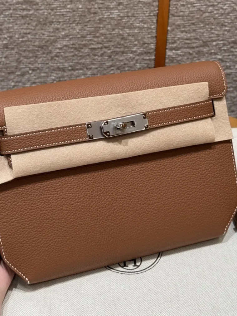 Hermes Kelly Depeches 25