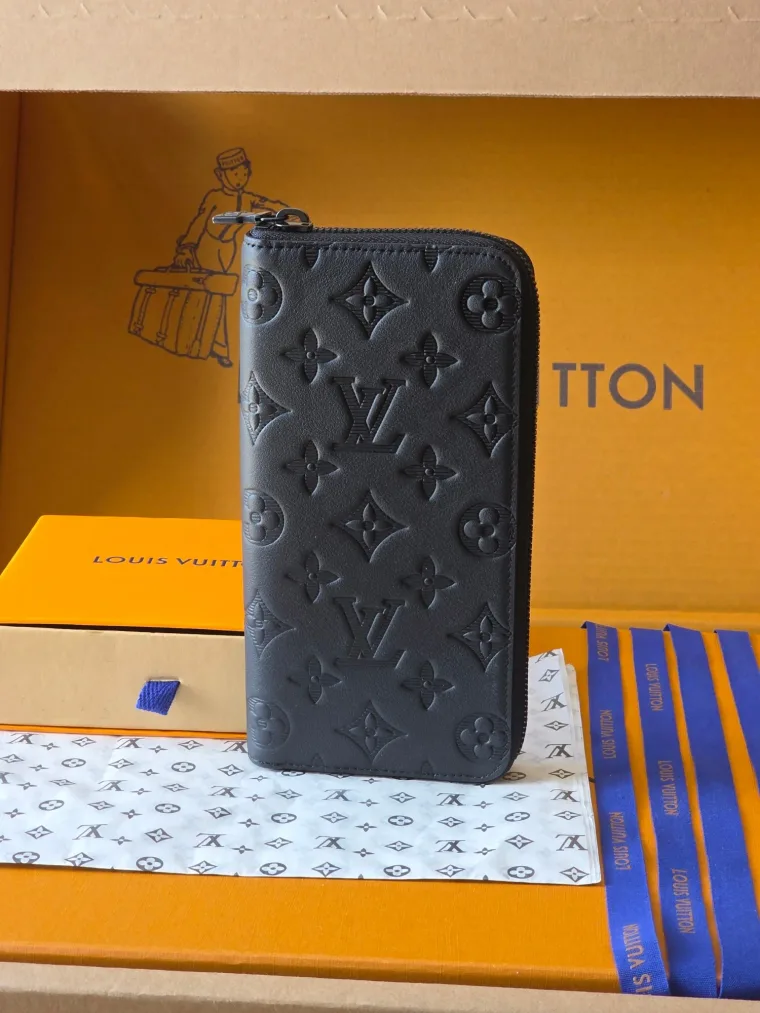 Louis Vuitton Кошелек