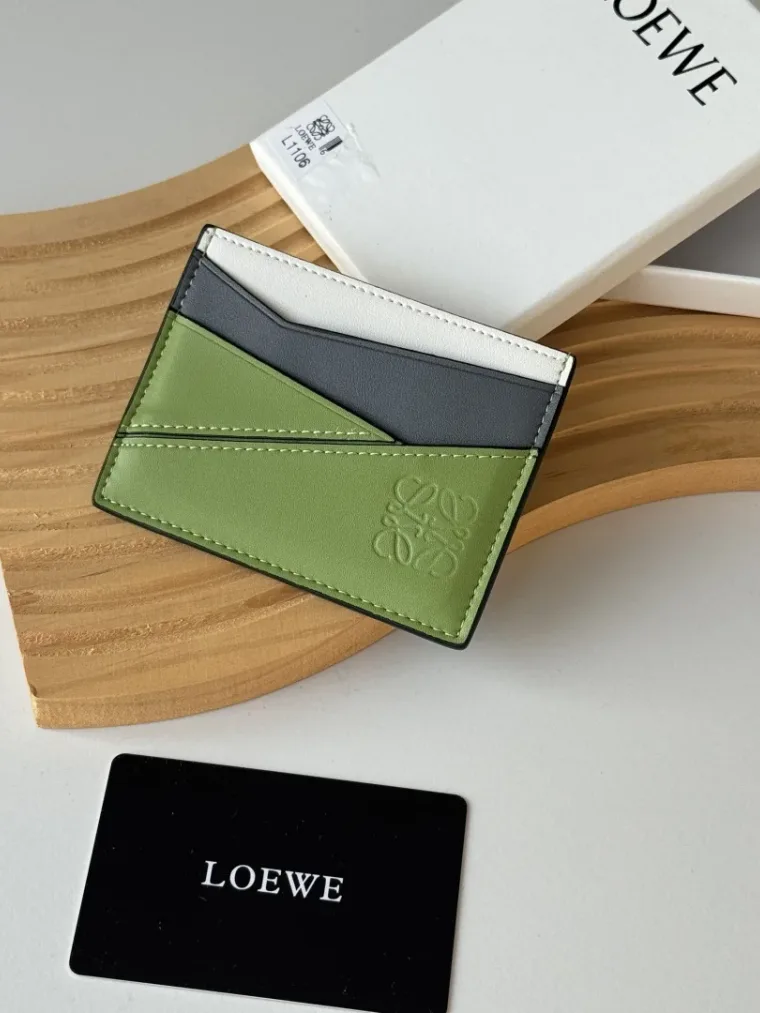 Loewe Кардхолдер