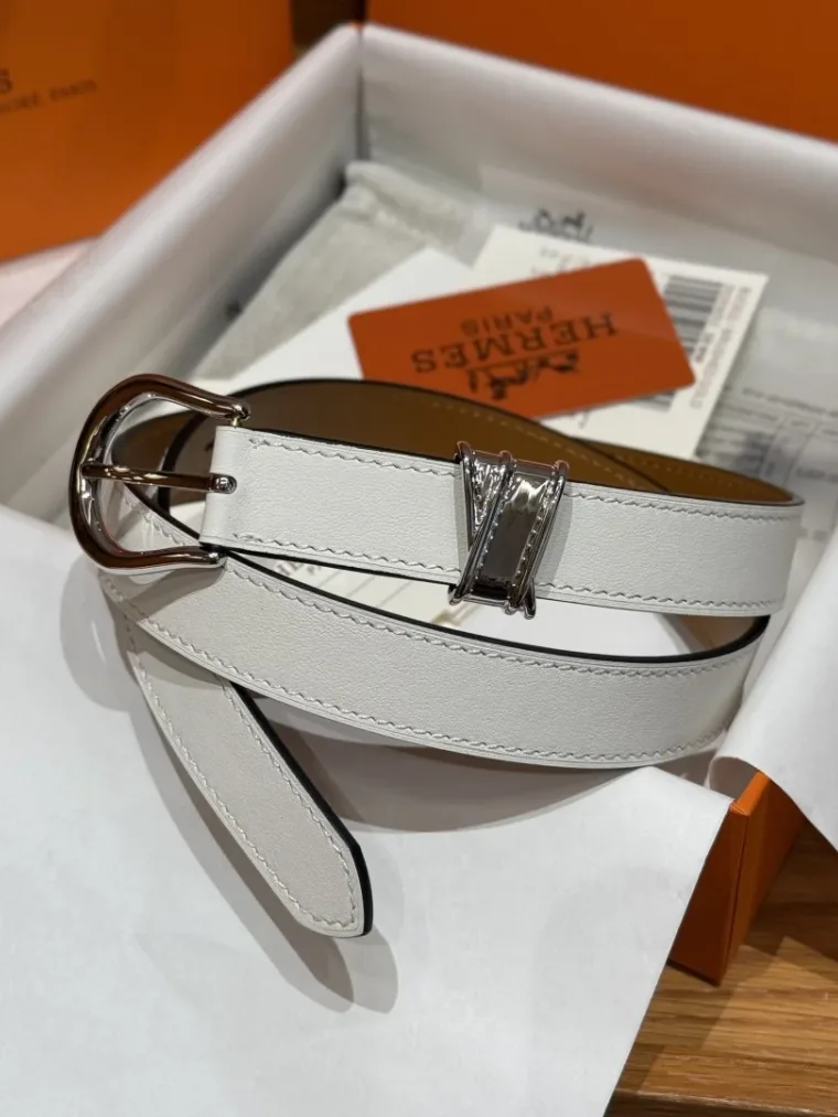 Hermes Ремень Ecuyere 24