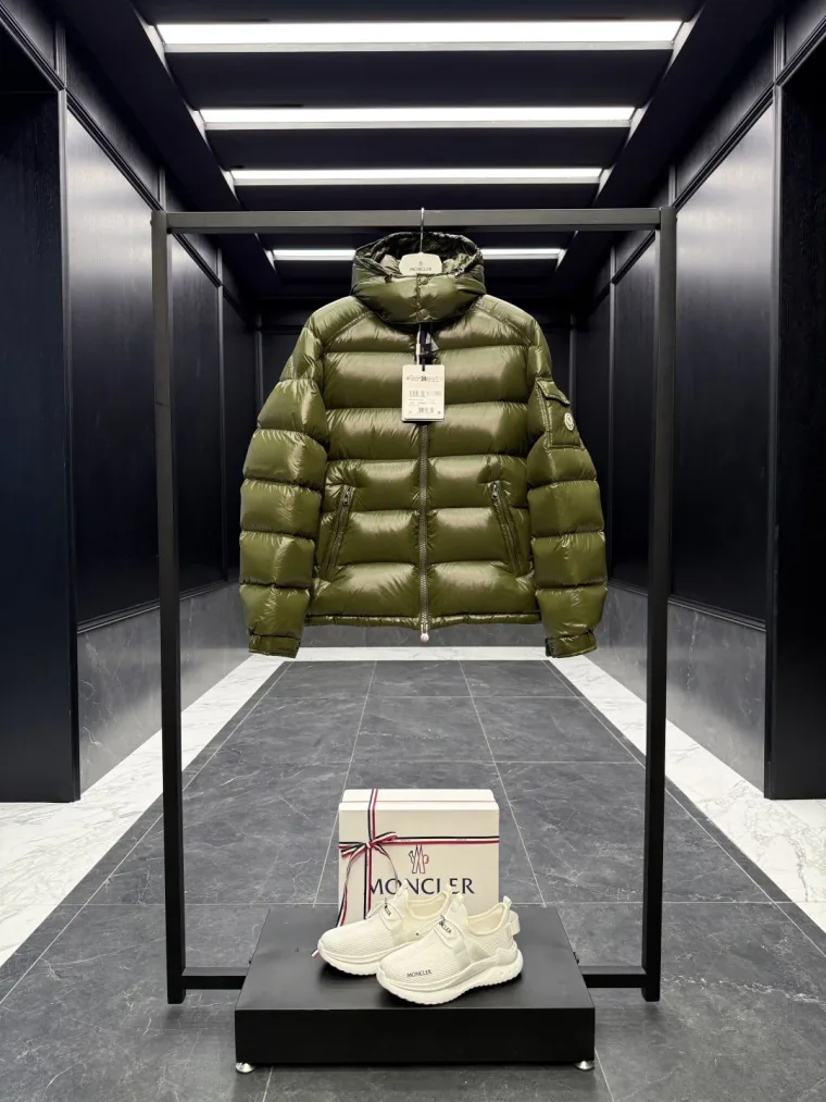 Moncler Maya