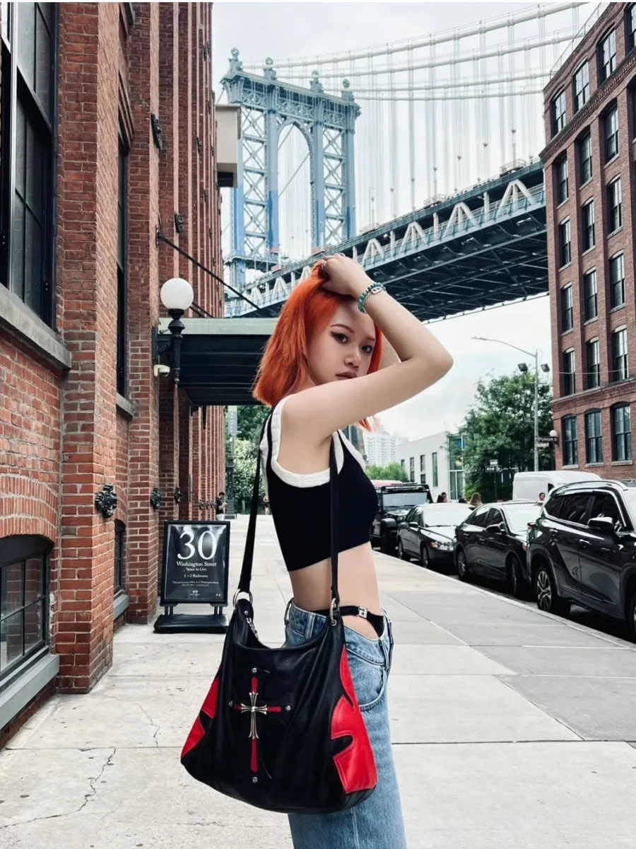 Регулируемый кожаный ремень через плечо Chrome Hearts
