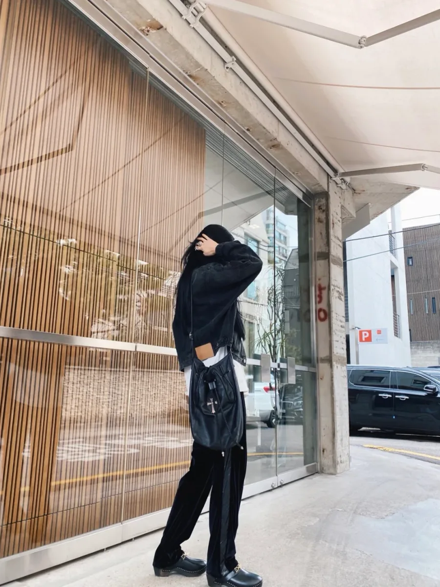 Плечевой ремень с серебряными элементами Chrome Hearts