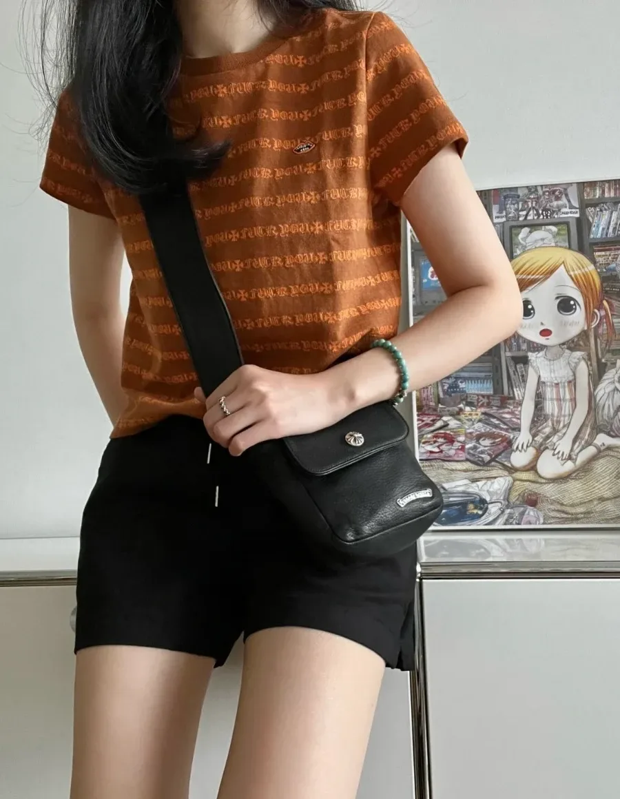 Вид спереди на сумку Chrome Hearts K695
