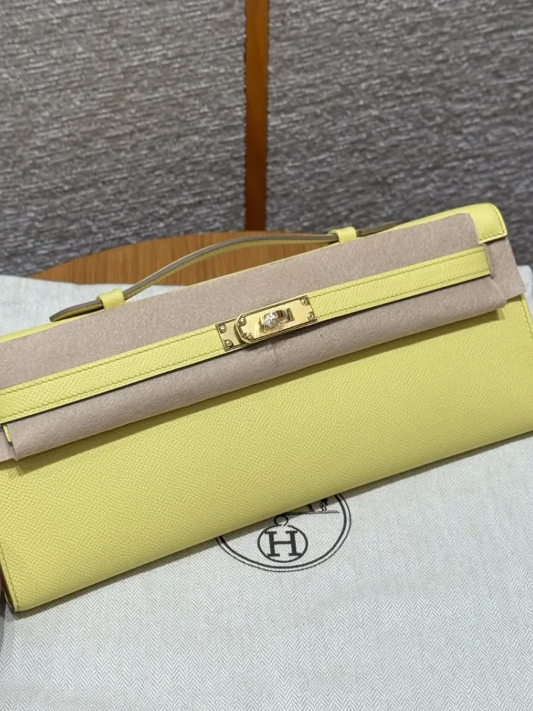 Hermes Kelly Cut