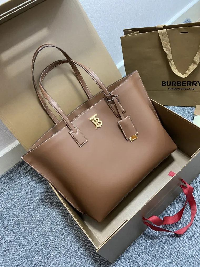 Burberry Сумка