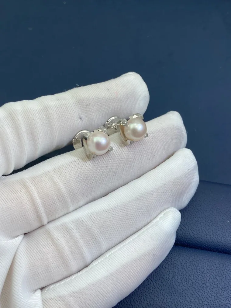Cartier Серьги с натуральным жемчугом