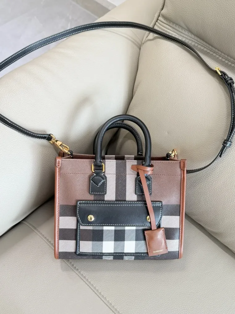 Burberry Сумка
