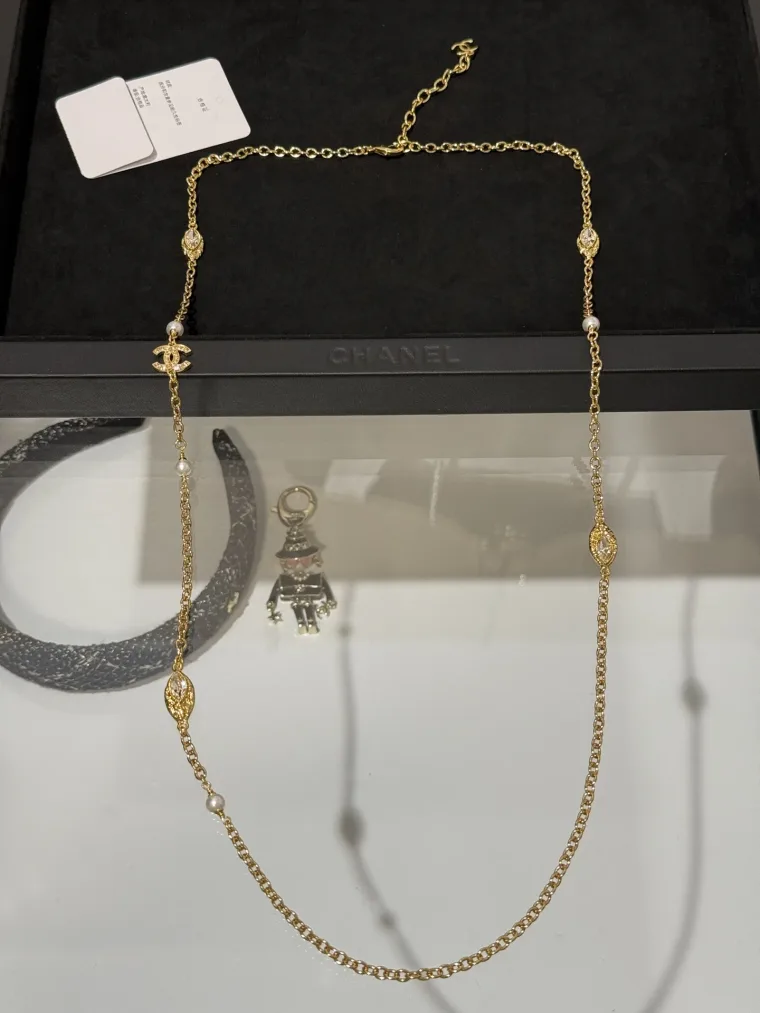 Chanel Колье