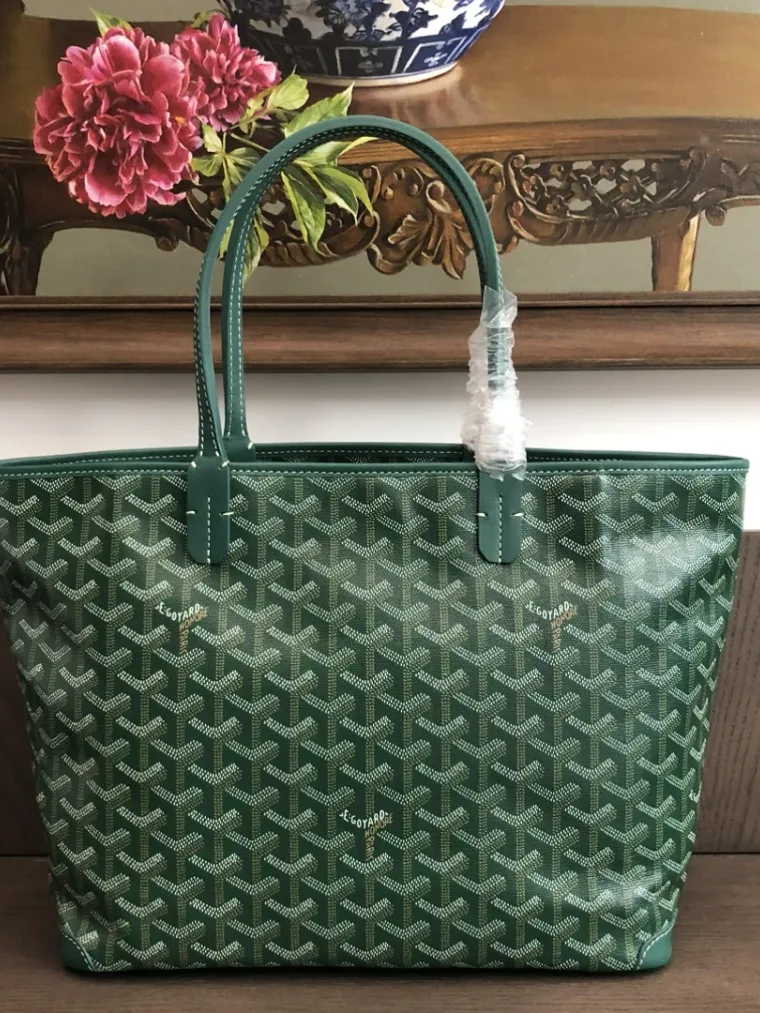 Goyard Artois