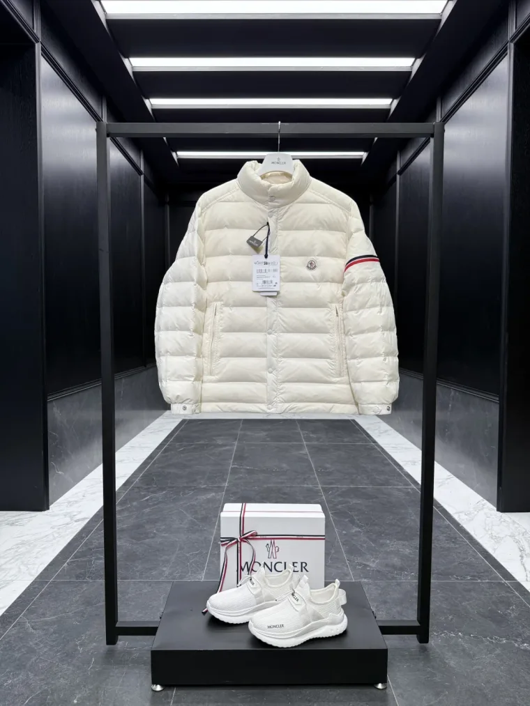 Moncler Colomb