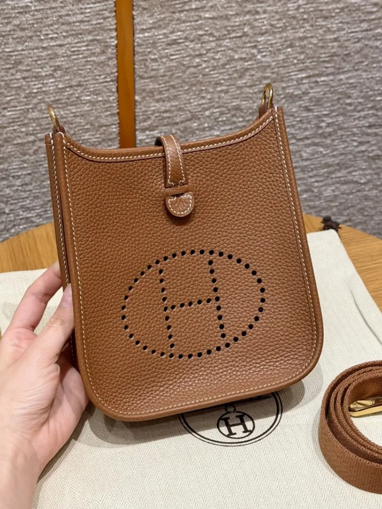 Hermes Evelyne 16*18*5