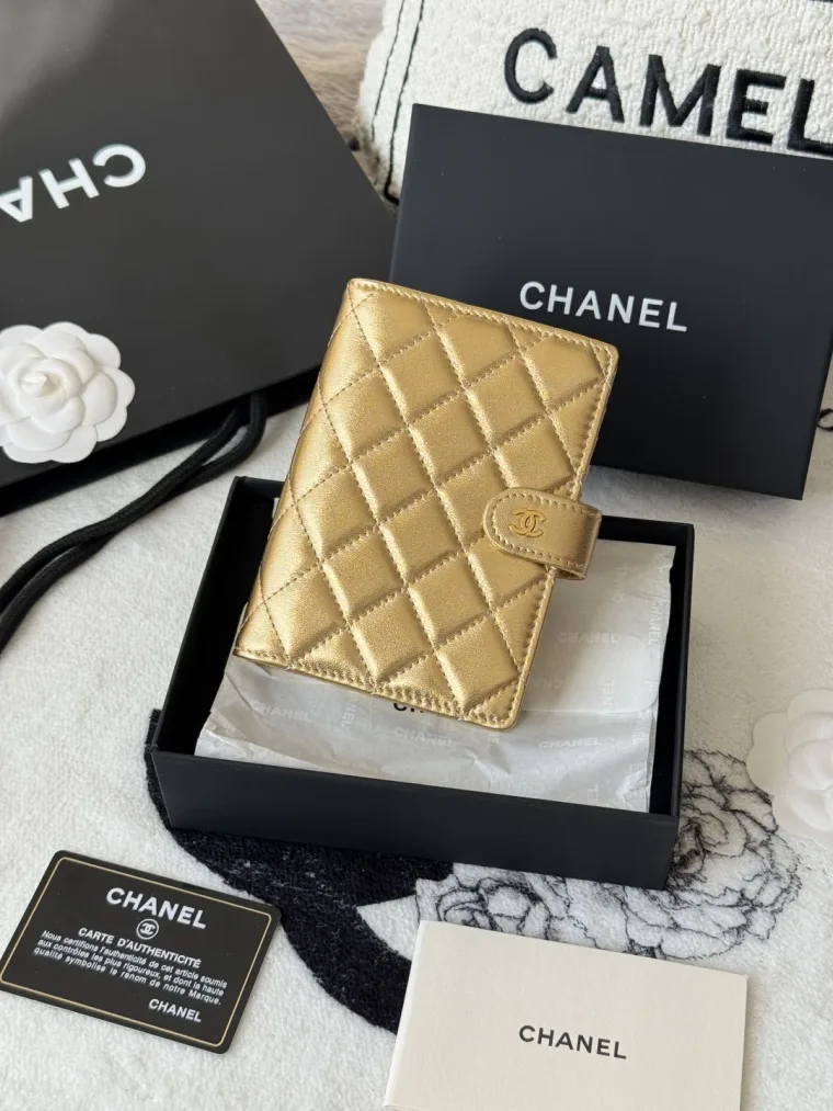 Chanel Обложка для паспорта