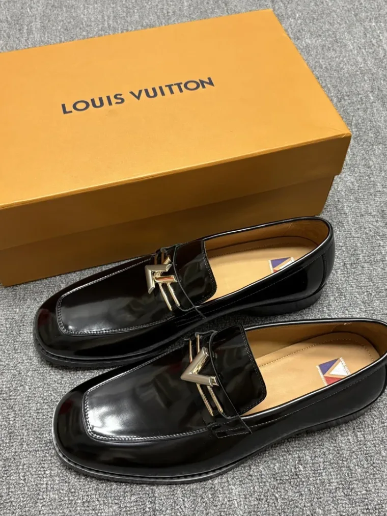 Louis Vuitton MAJOR Лоферы