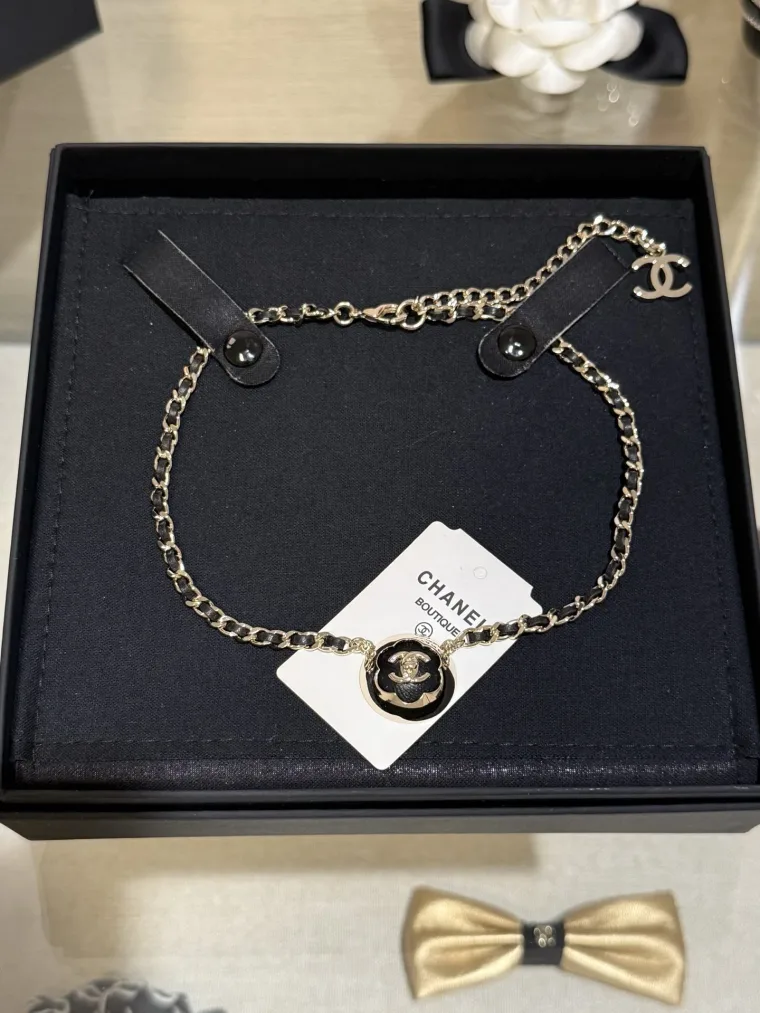 Chanel Колье
