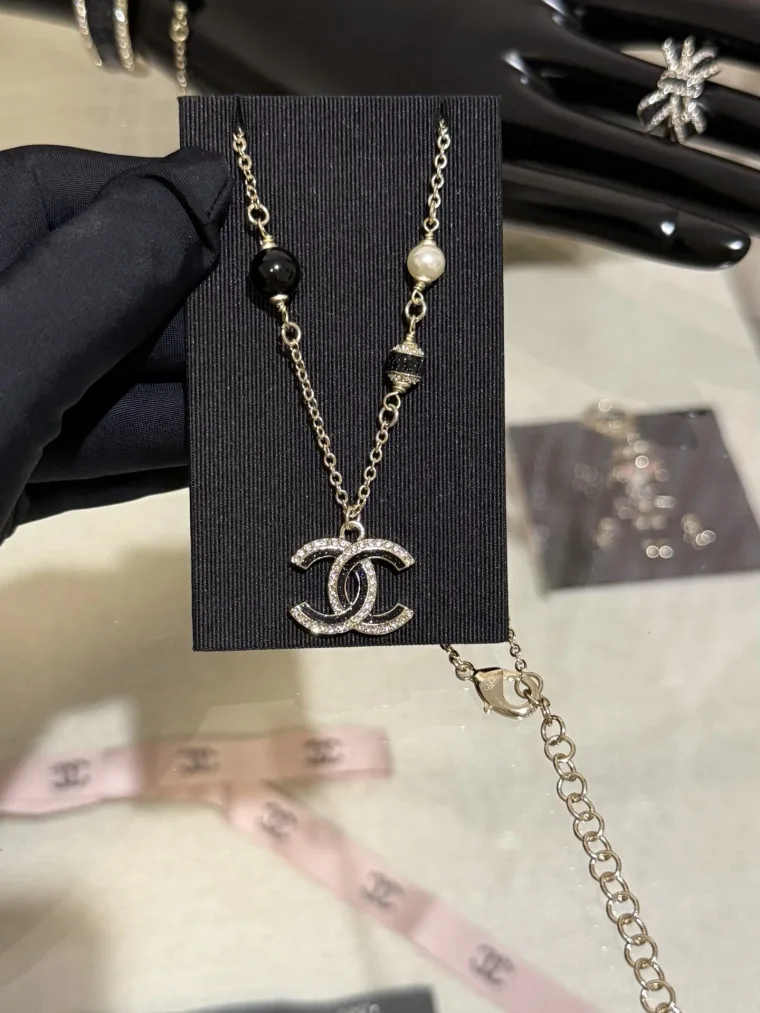 Chanel Колье