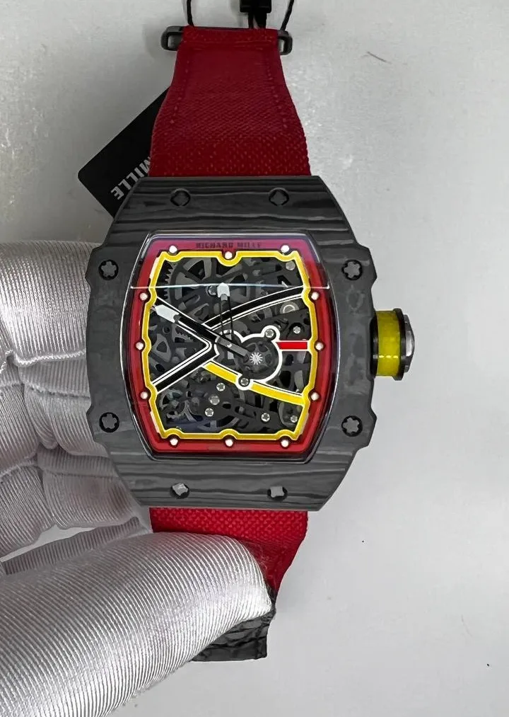 Richard Mille RM 67 скелетон с красным ремешком