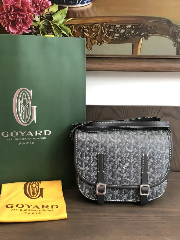 Goyard Belvedere
