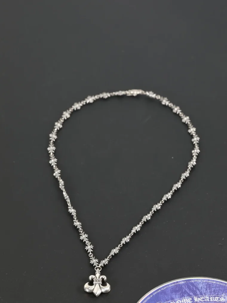 Chrome Hearts Колье с подвеской Fleur-de-lis из серебра 925 пробы