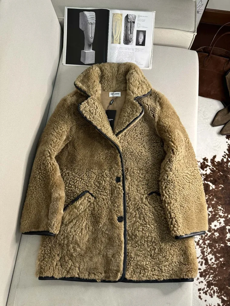 Saint Laurent Дублёнка