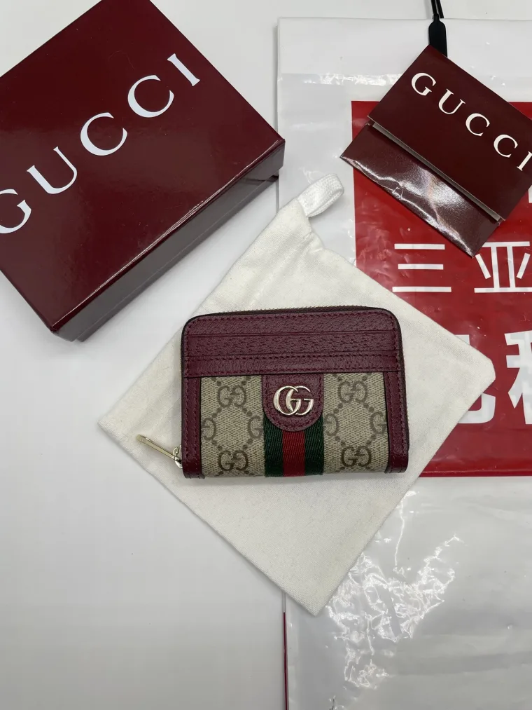 Gucci Кошелек