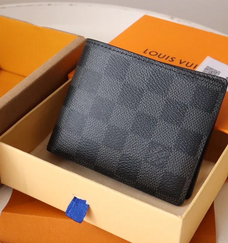 Louis Vuitton Кошелек