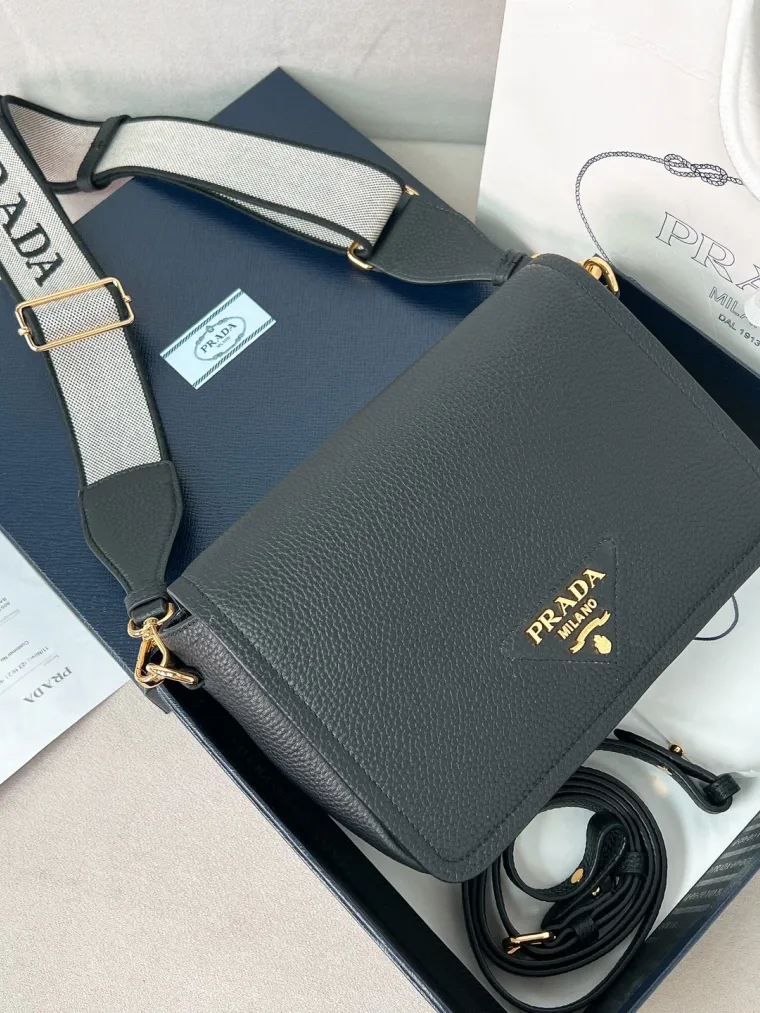 Prada Сумка