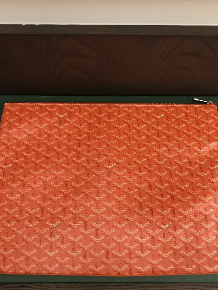 Goyard Saint Louis