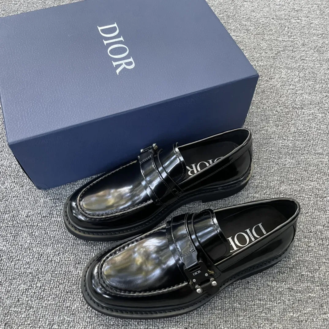 Dior Explorer Лоферы
