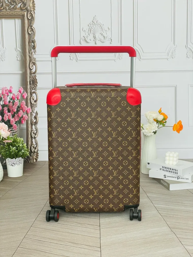 Louis Vuitton Чемодан Horizon 55