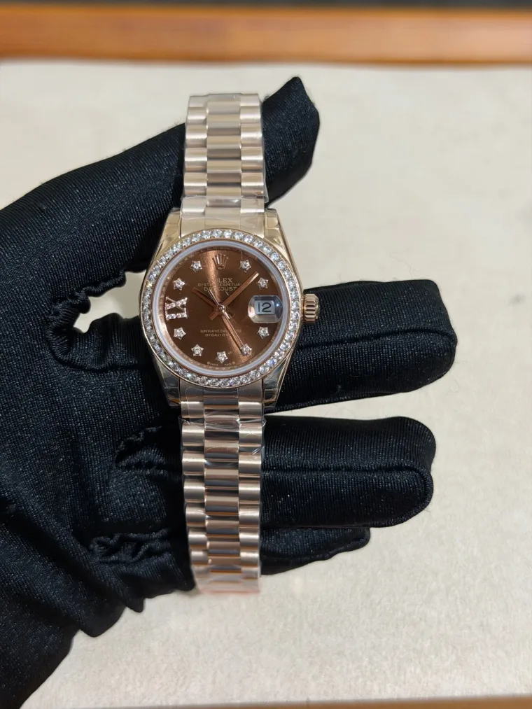 Rolex Datejust 28 мм с браслетом Jubilee