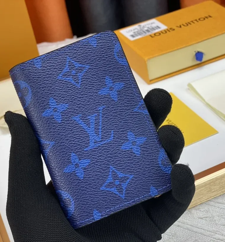 Louis Vuitton Кошелек