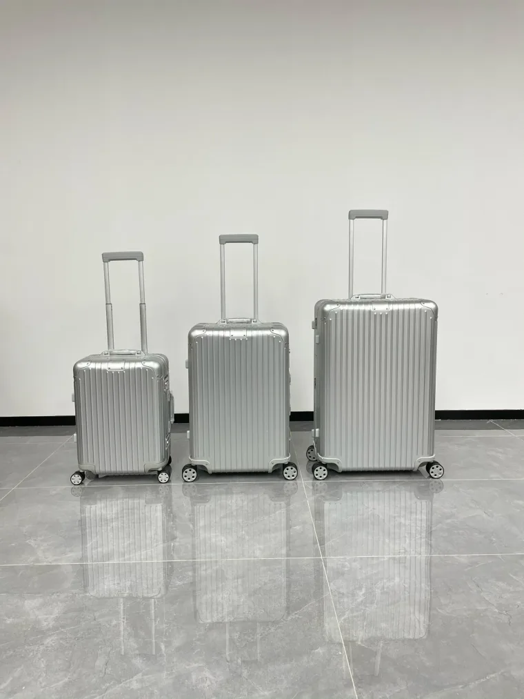 Rimowa Original Cabin чемодан