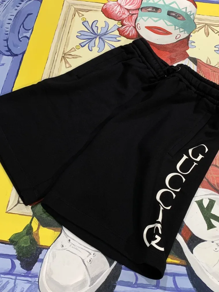 Gucci Шорты