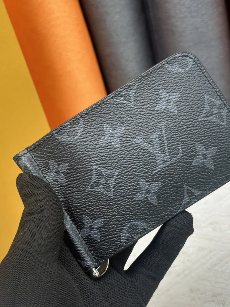 Louis Vuitton Кошелек