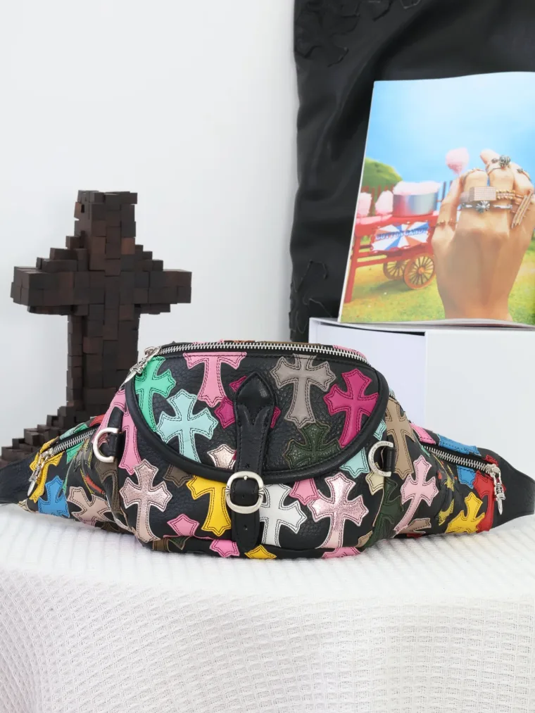 Chrome Hearts Кожаная поясная сумка с разноцветными нашивками Cross