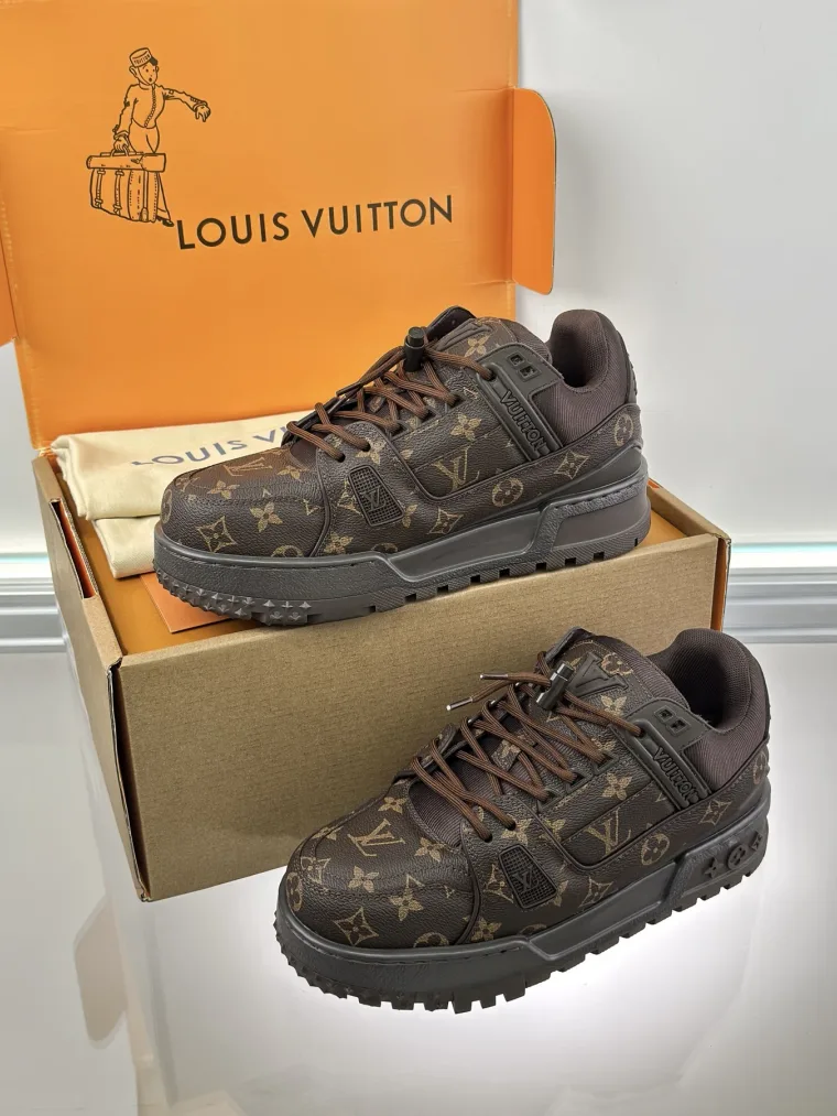 Louis Vuitton Trainer Maxi