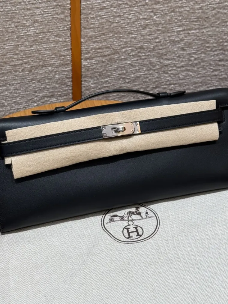 Hermes Клатч Kelly Cut Swift 89/Noir